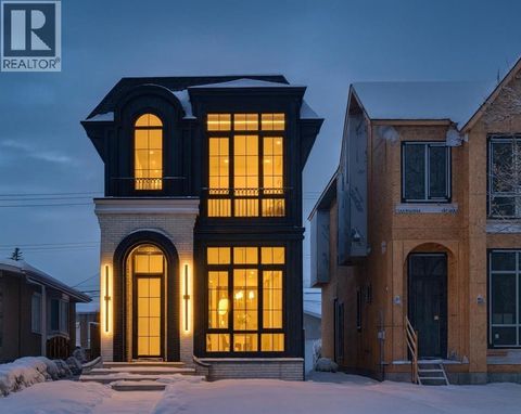 2322 54 Avenue SW Calgary AB T3E1M1