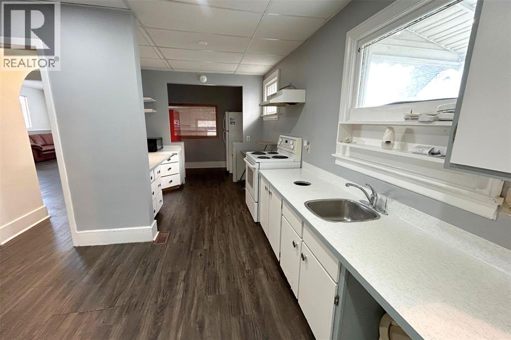 483 EAST STREET North