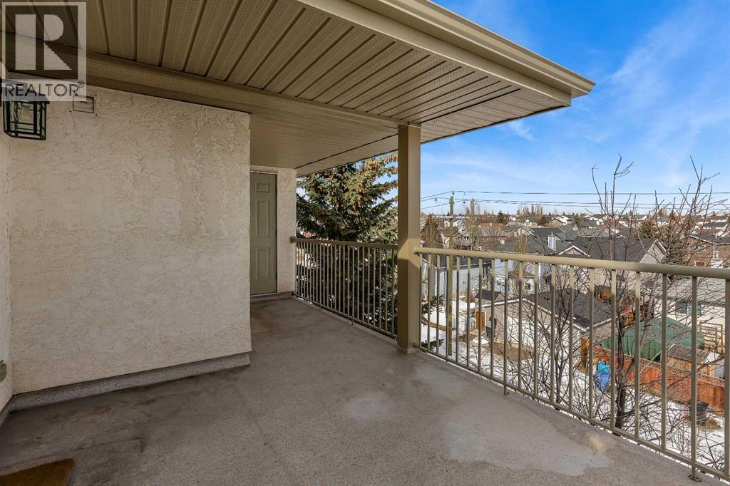 2302, 20 Harvest Rose Park NE