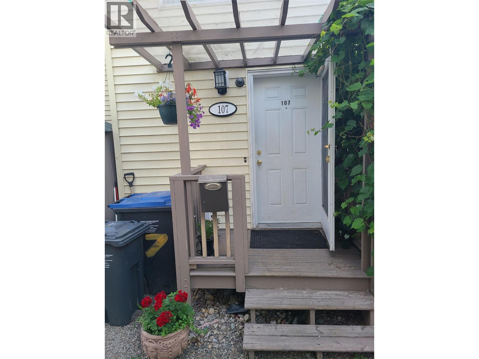 335 33 Highway E Unit# 107