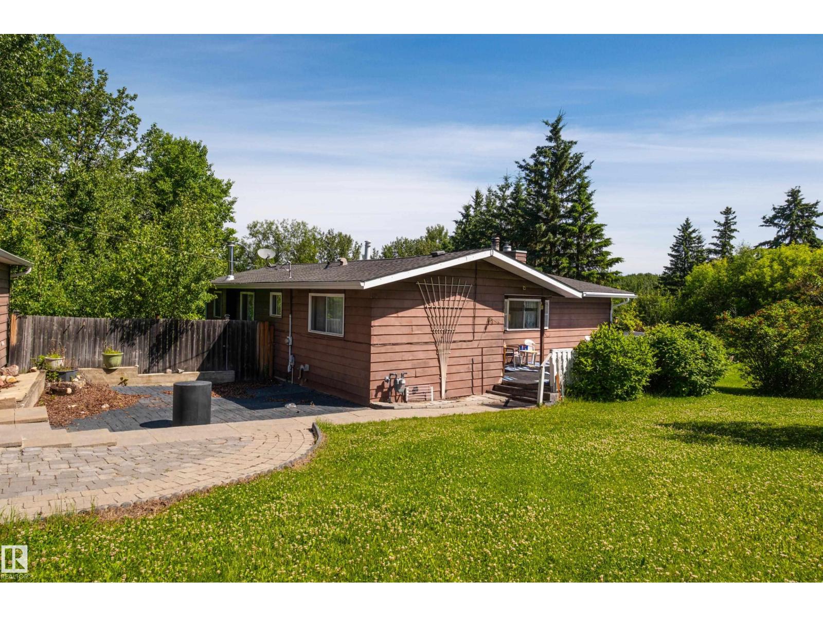 #116 27507 TWP ROAD 544
