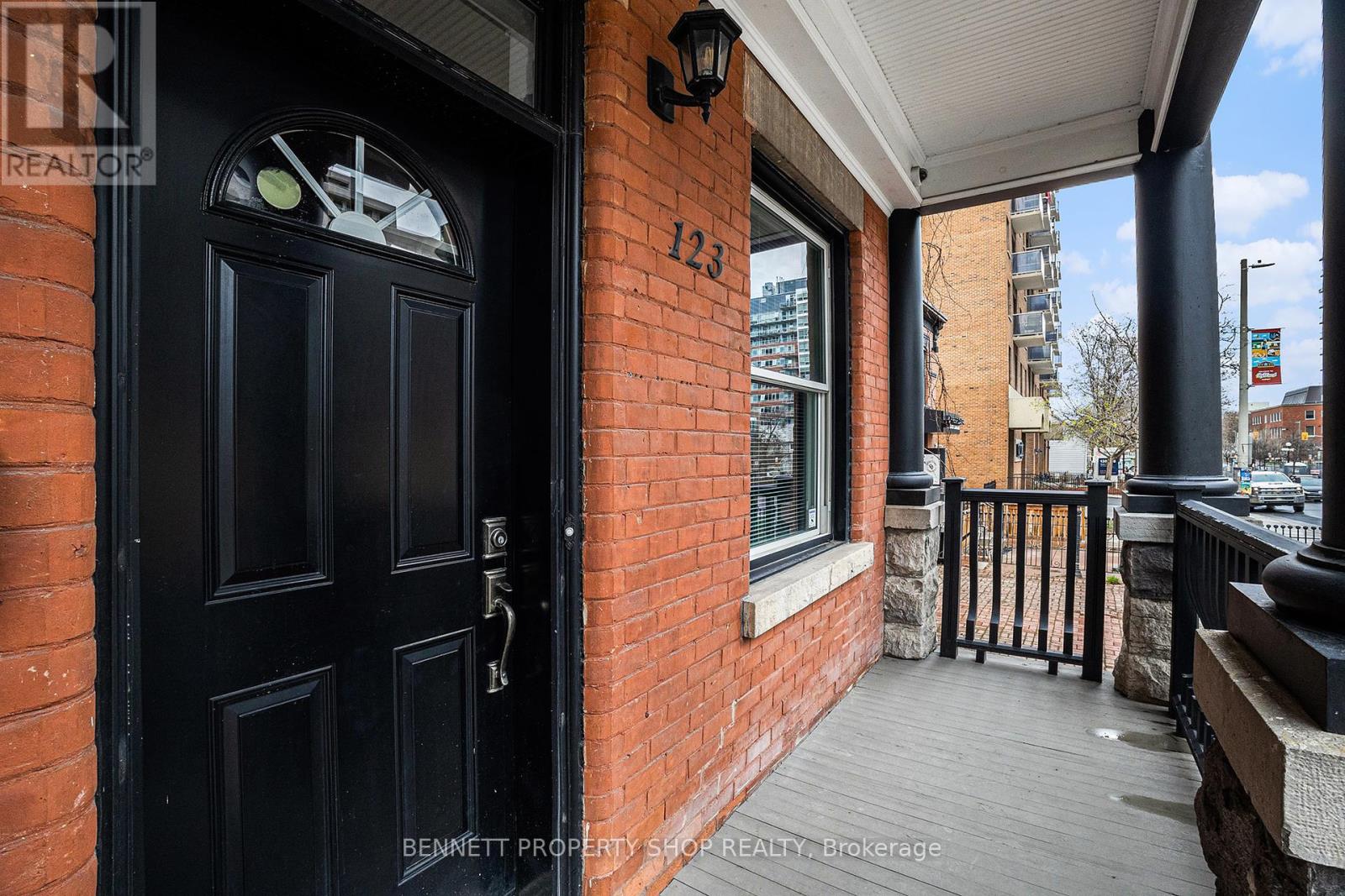 121 & 123 YORK STREET