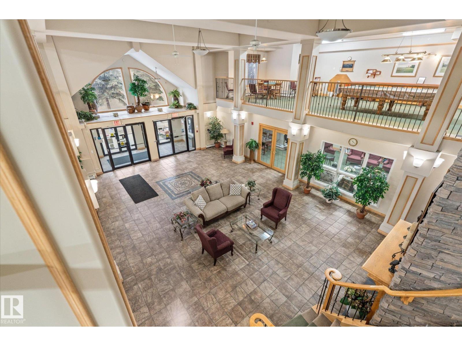 #321 11260 153 AV NW