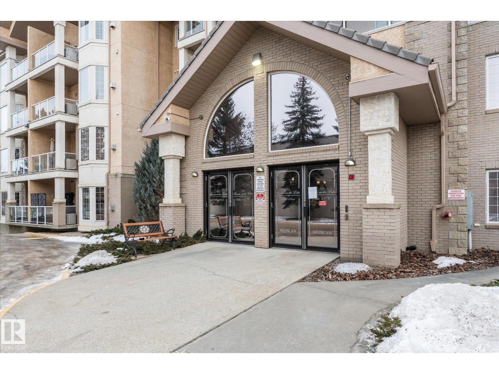 #321 11260 153 AV NW