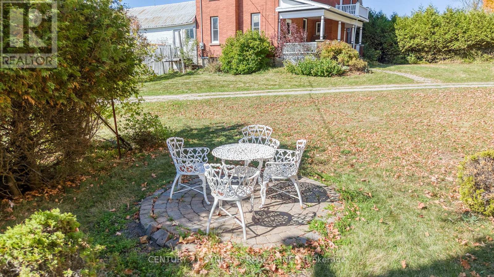 713 RUTHERFORD SIDE ROAD