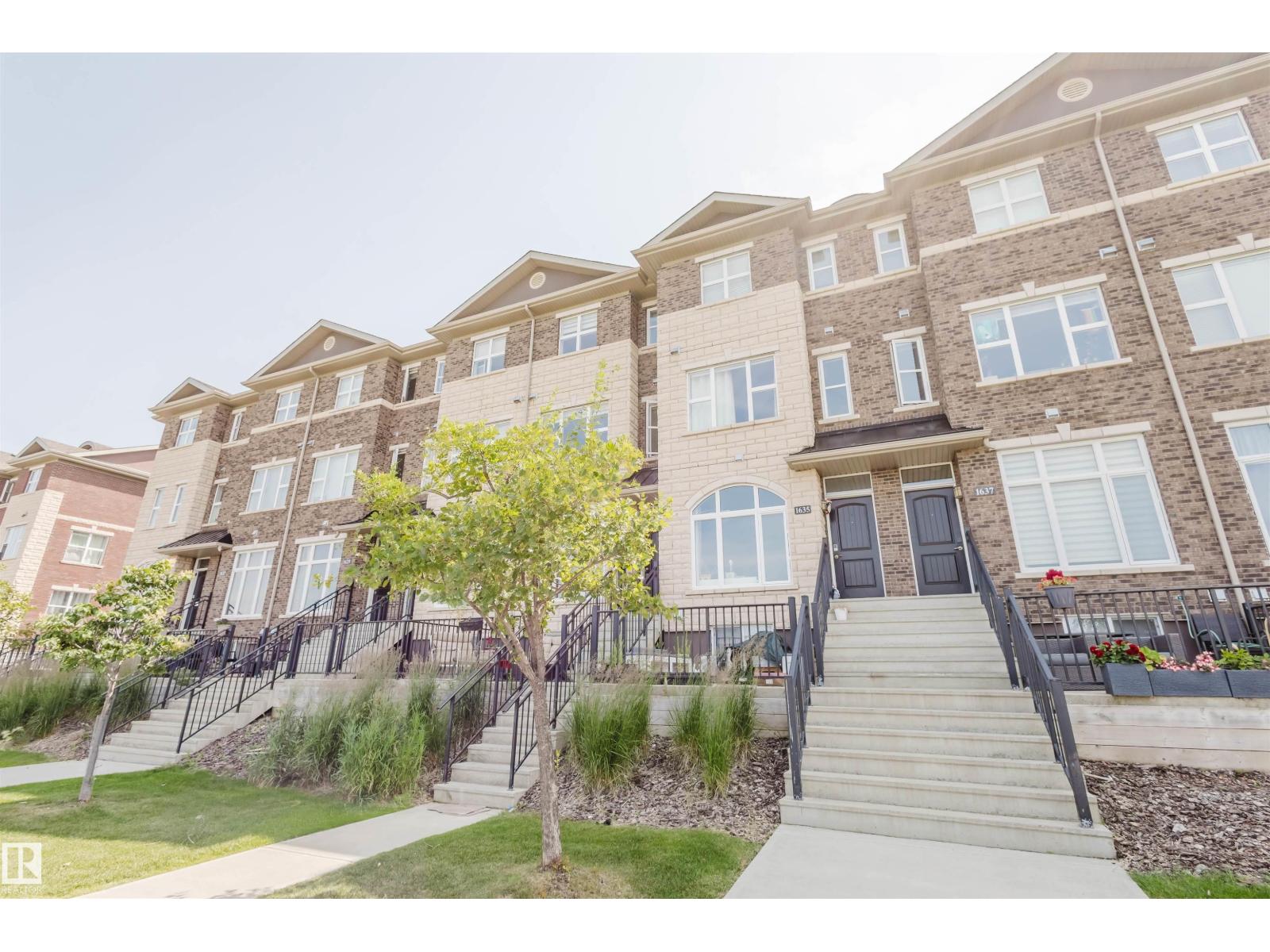 1633 CUNNINGHAM WY SW