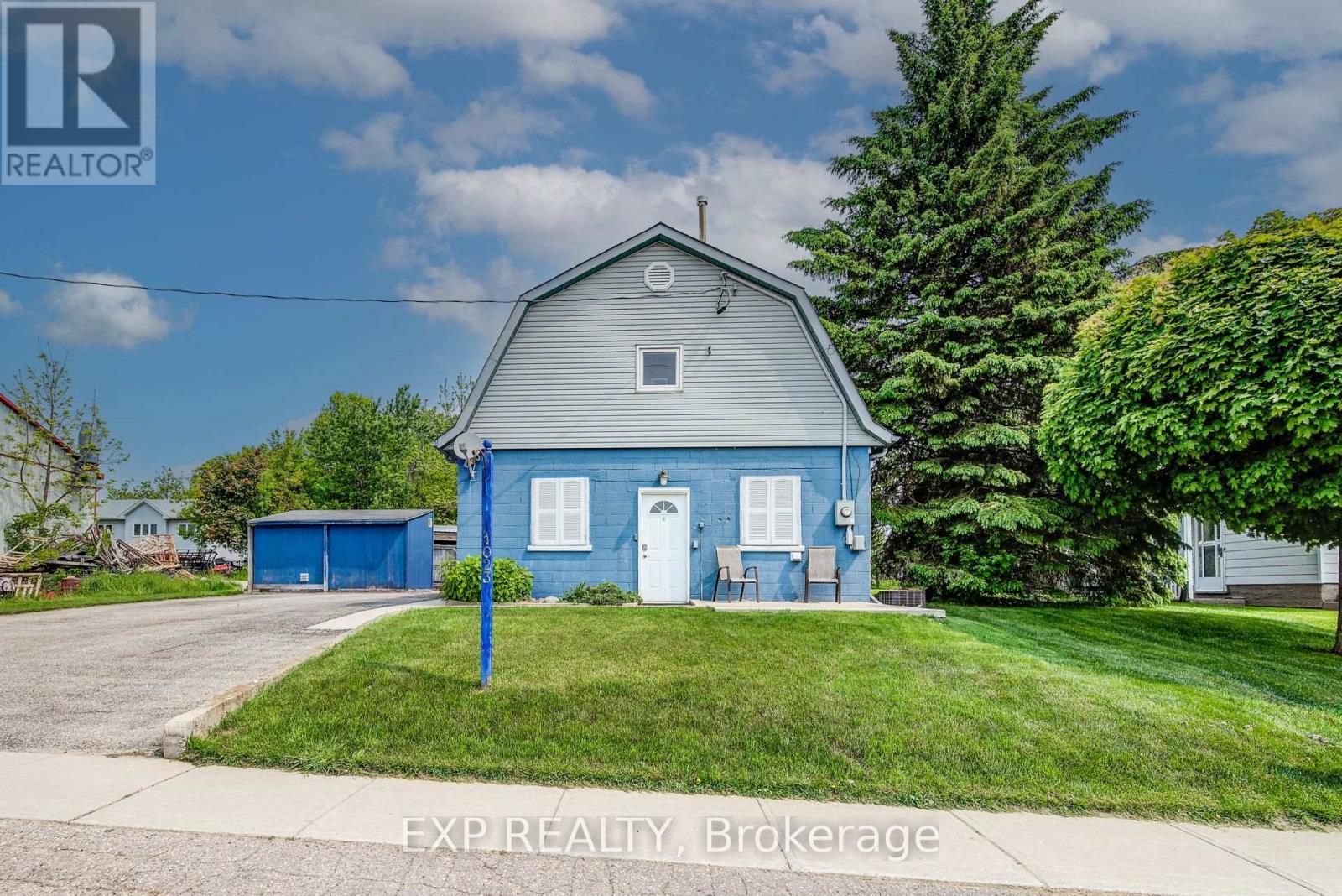 1023 MAPLE LEAF STREET