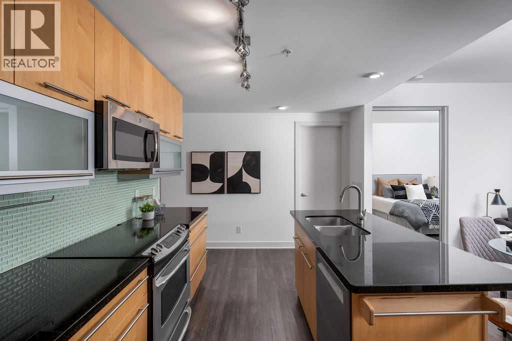 1703, 215 13 Avenue SW