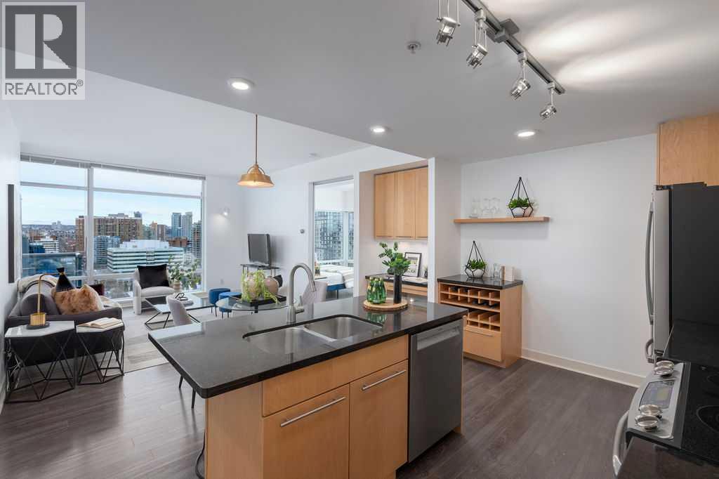 1703, 215 13 Avenue SW