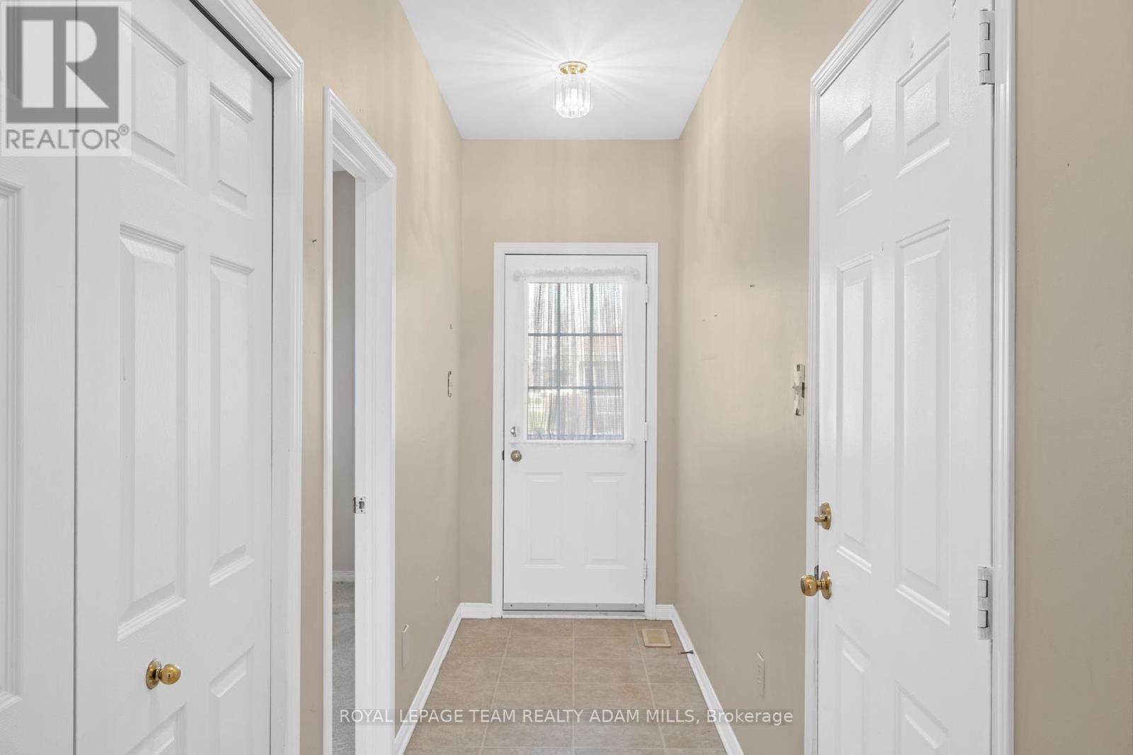 98 PATTERSON CRESCENT