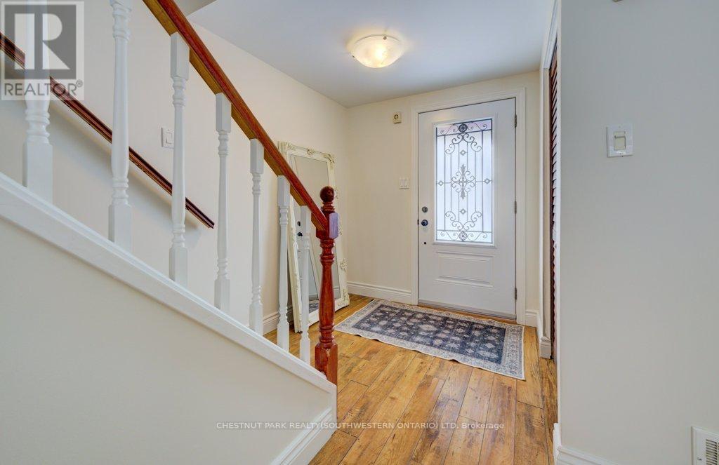 776 SCOTTSDALE DRIVE