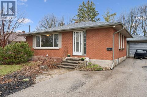 56 OTTAWA CRESCENT Guelph (St. George's) ON N1E2A6