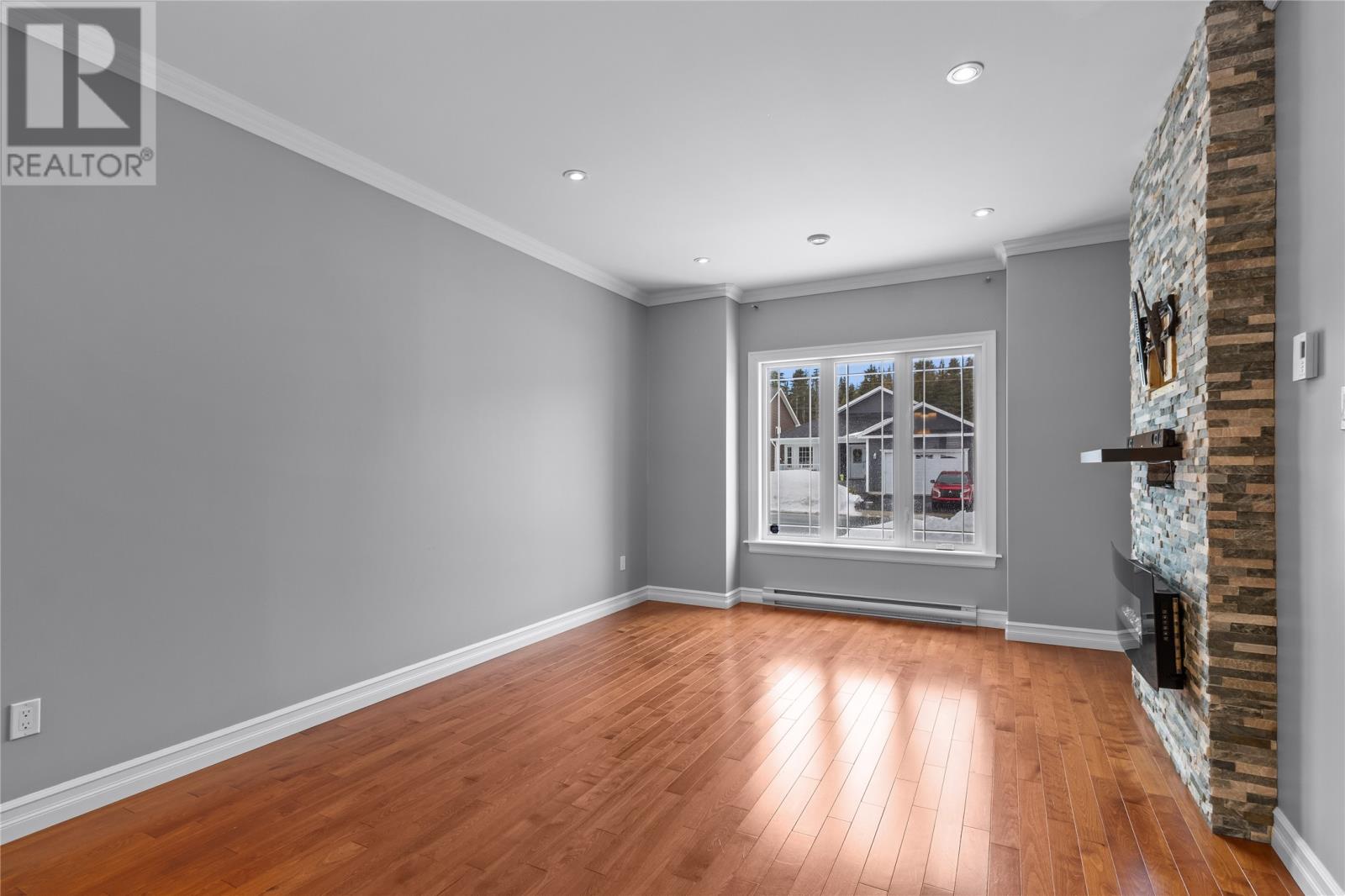 9 Sequoia Drive