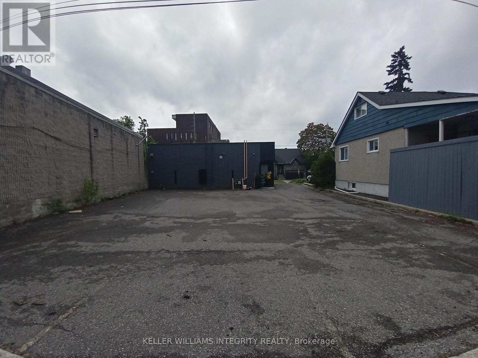 69 KEMPSTER AVENUE