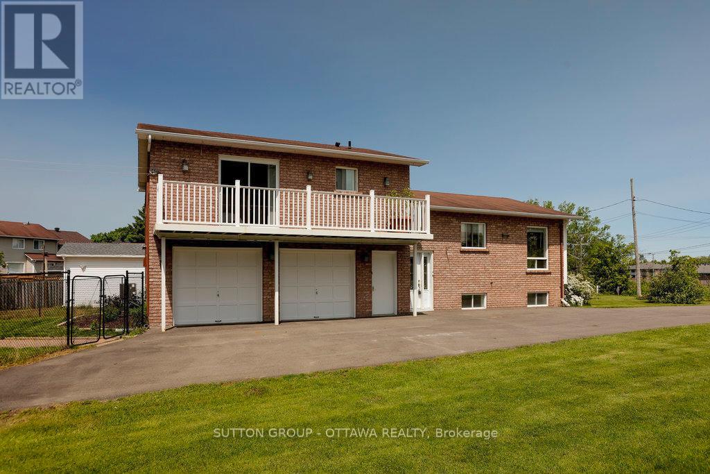 223 DES OUTAOUAIS STREET