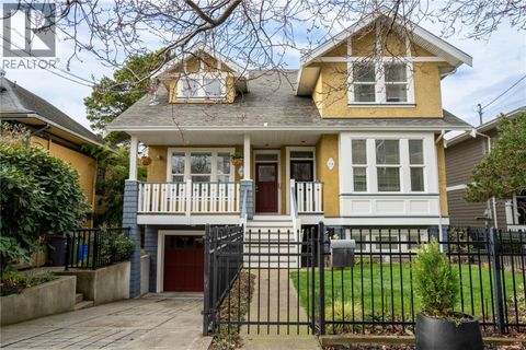 132 Clarence St Victoria BC V8V2J2