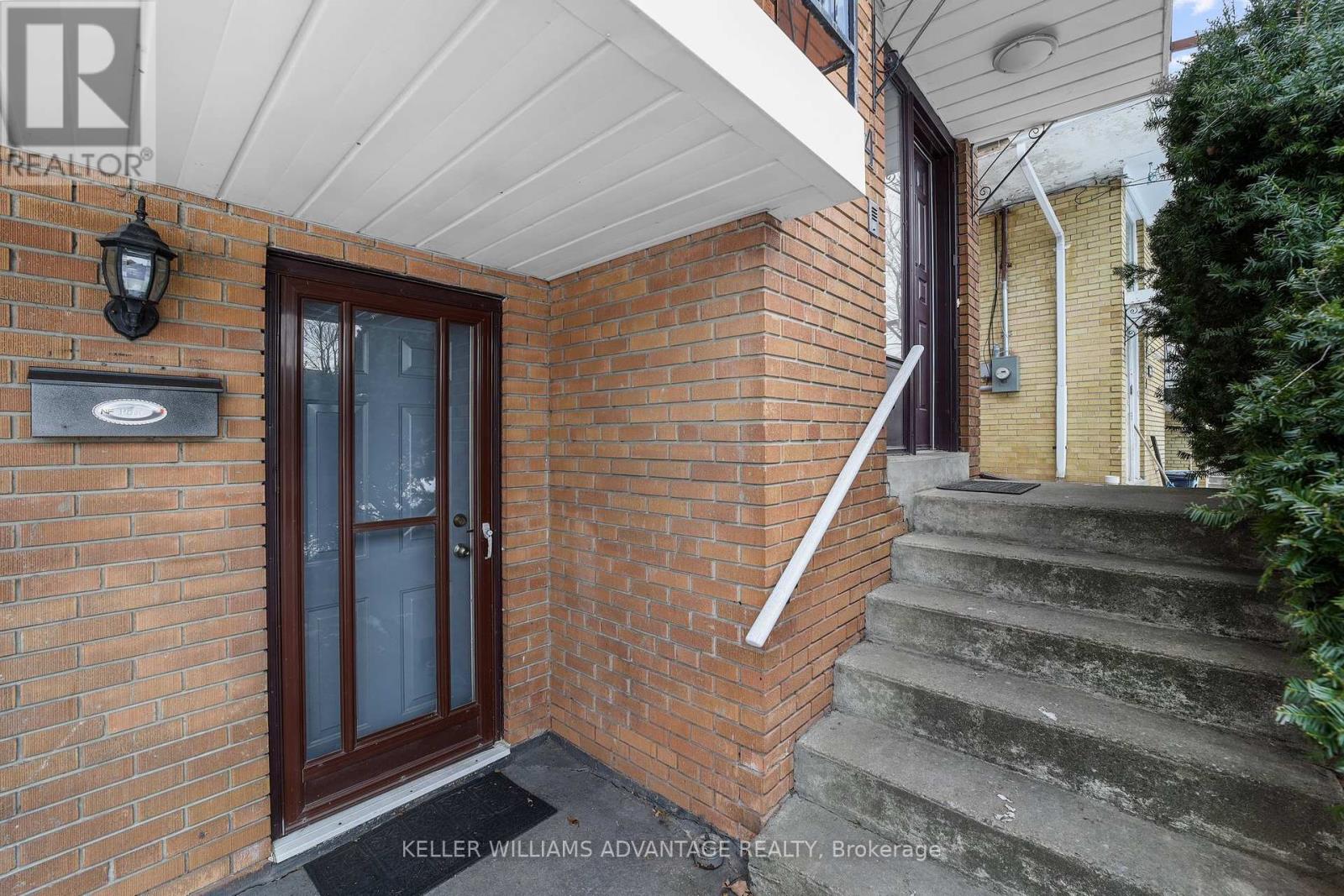 4 CARSCADDEN DRIVE