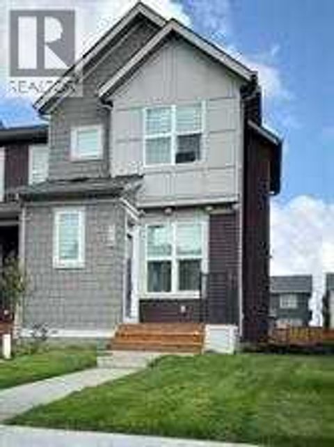 115 Legacy Passage SE Calgary AB T2X5L7