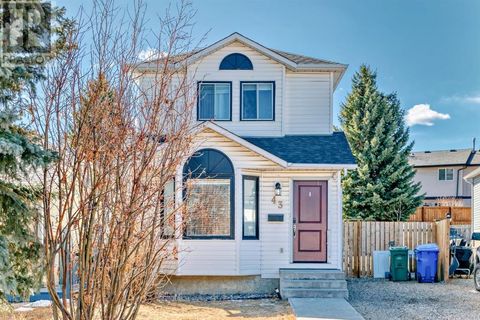 43 Hunterhorn Place NE Calgary AB T2K6H3