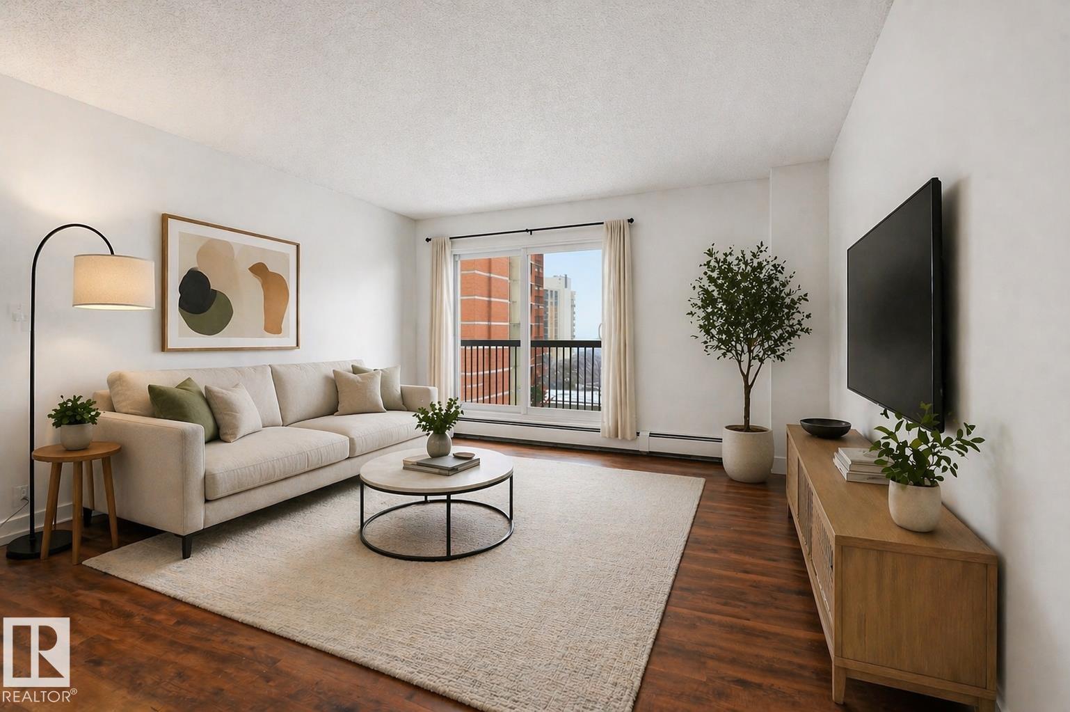 #1003 9929 113 ST NW NW