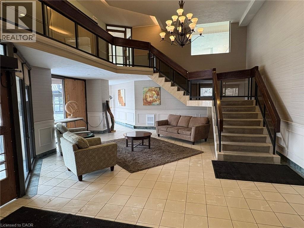 363 COLBORNE Street Unit# 404