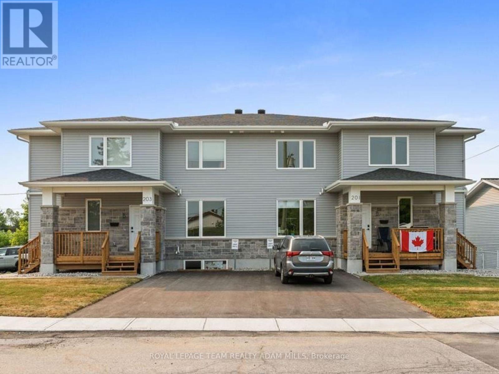 201-203 TESKEY STREET