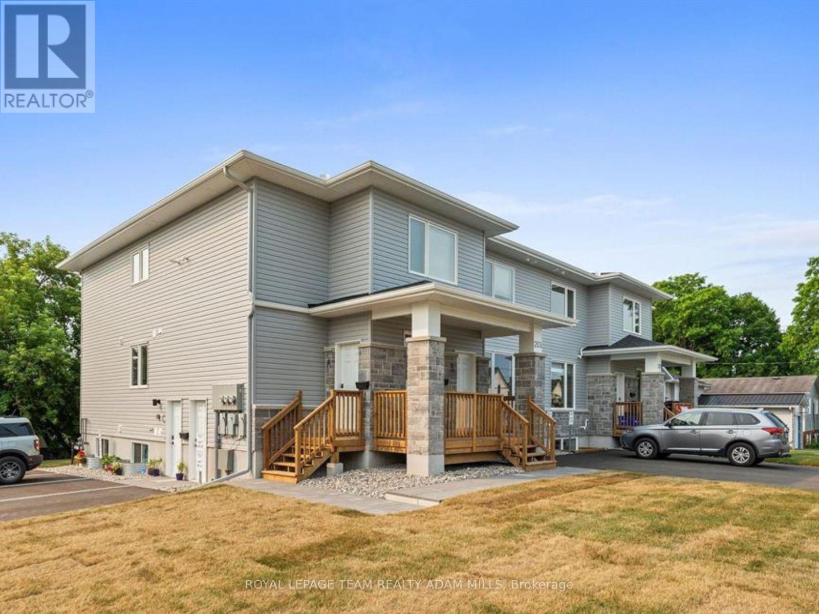 201-203 TESKEY STREET