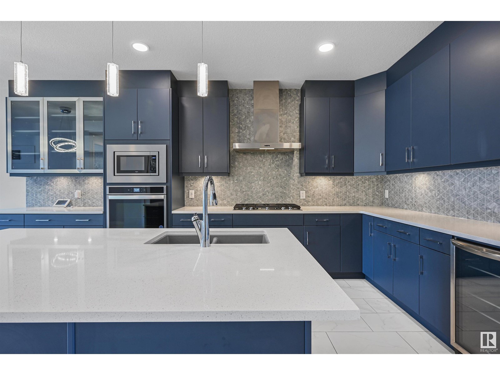 3116 167 ST SW