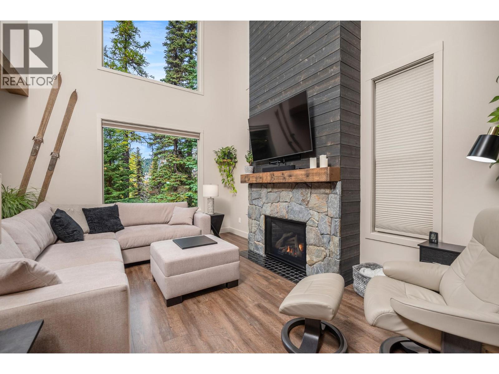 440 Monashee Road Unit# 1 & 2
