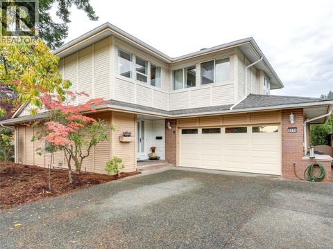 1010 Scottswood Lane Saanich BC V8Y2Y2