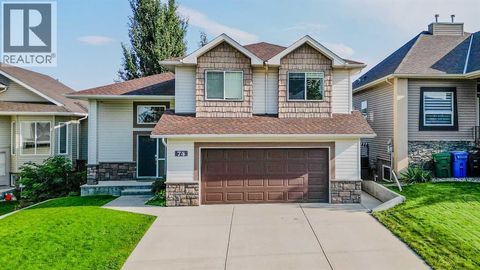 74 Rivermont Crescent W Lethbridge AB T1K8A5