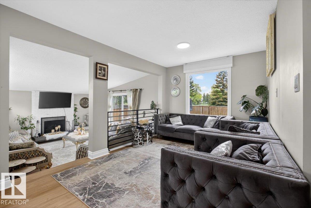 11940 152B AV NW