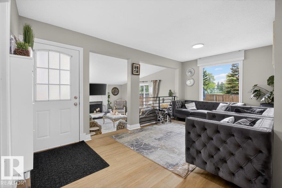 11940 152B AV NW