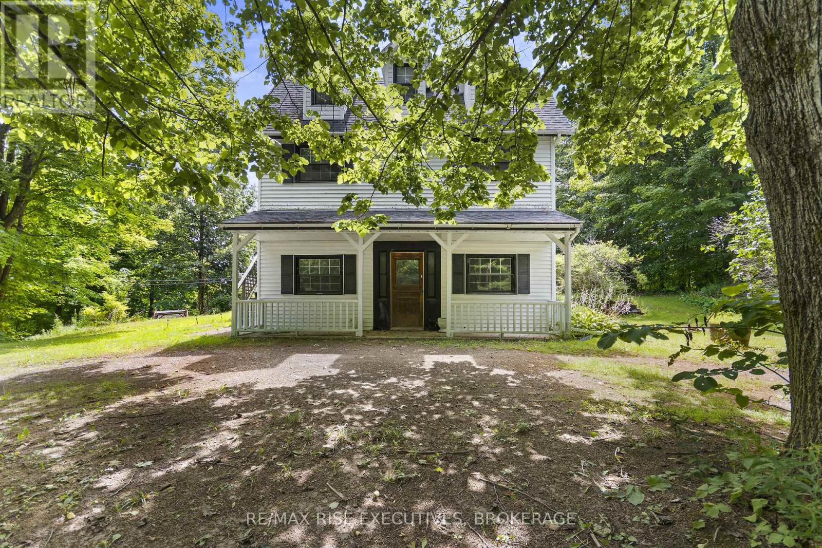 1349 RIDGE ROAD