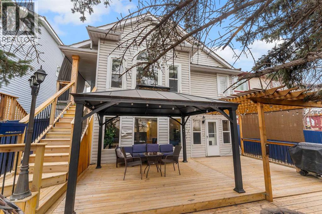 44 Douglas Glen Crescent SE
