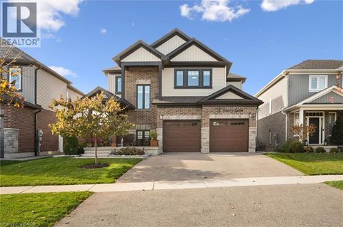 22 MARTY Lane New Hamburg ON N3A4N8