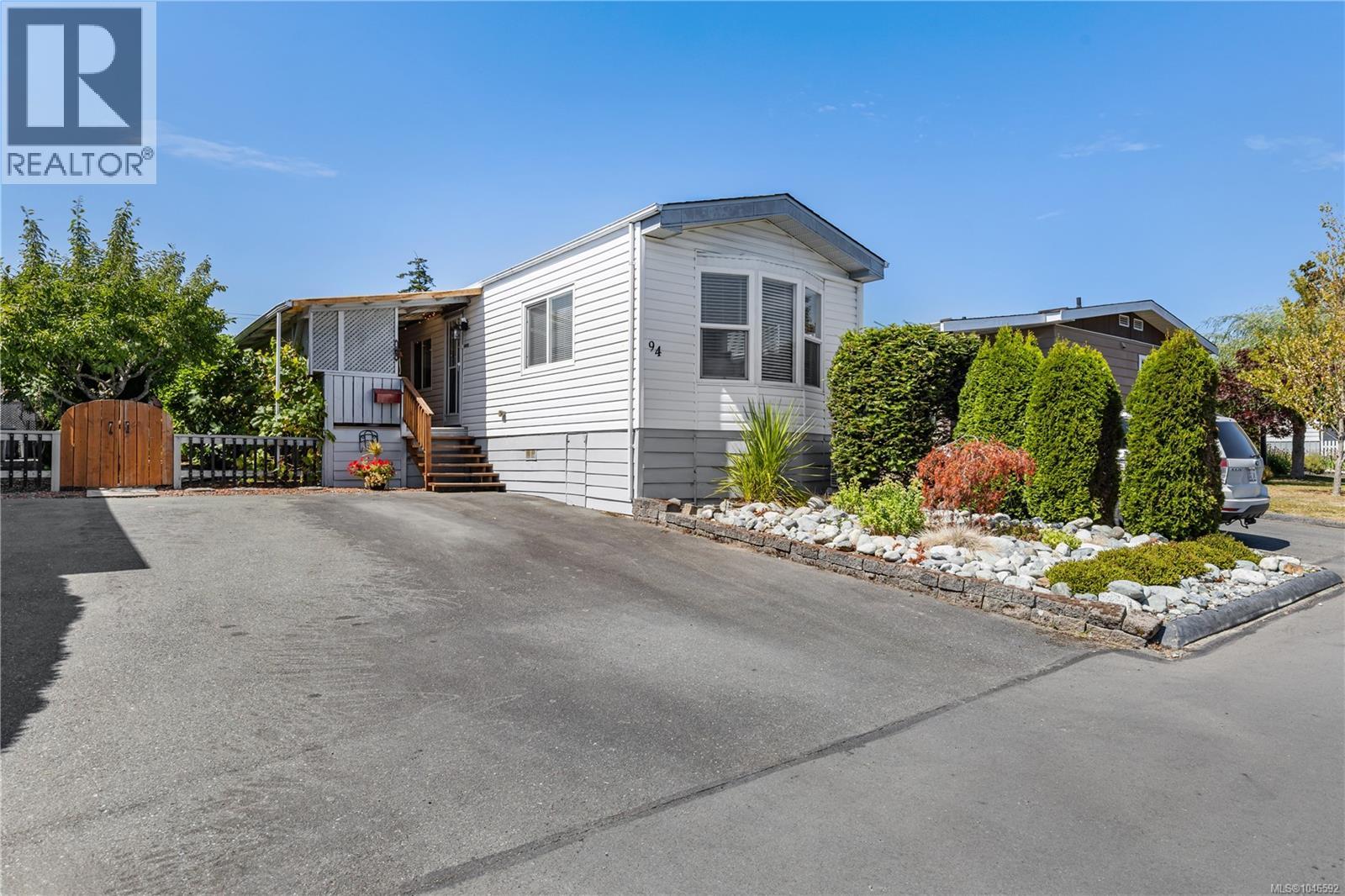94 7701 Central Saanich Rd