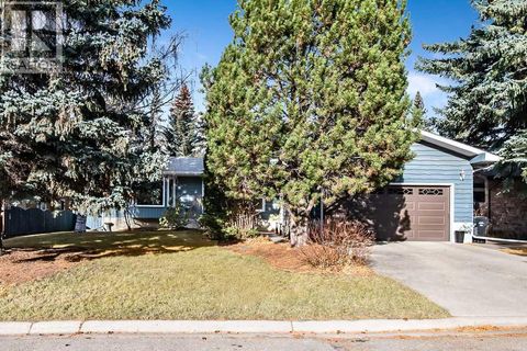 804 Varsity Estates Place NW Calgary AB T3B3X3