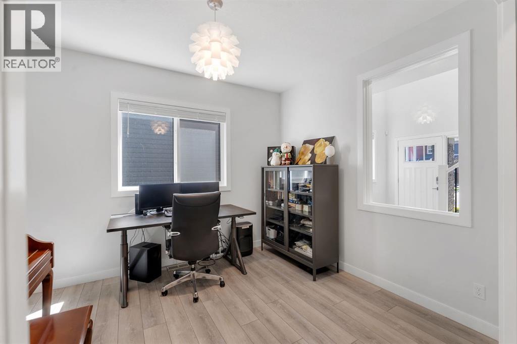 720 Midtown Drive SW