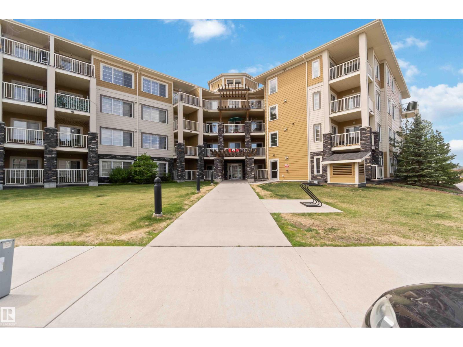 #411 3670 139 AV NW