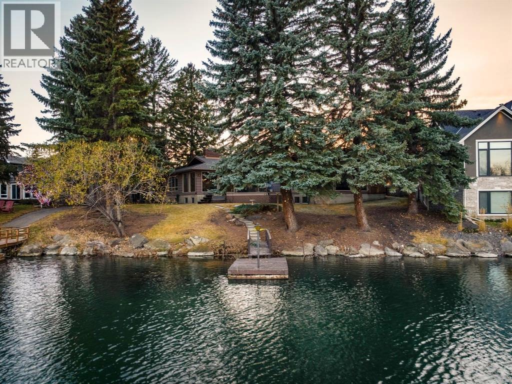 540 Lake Moraine Green SE