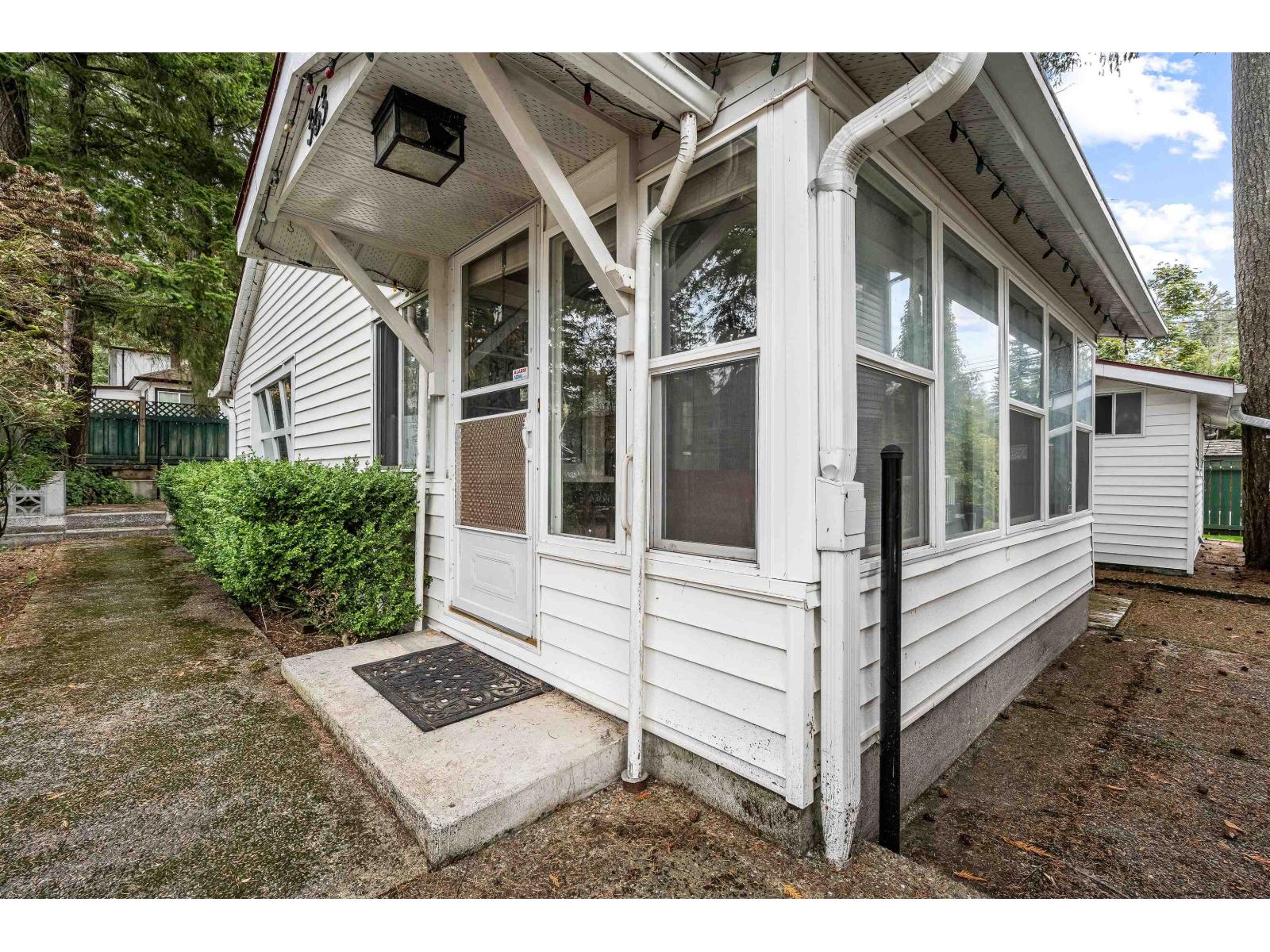 363 PINE STREET|Cultus Lake North