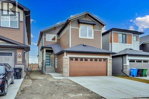 71 Homestead Circle NE Calgary AB T3J5W1