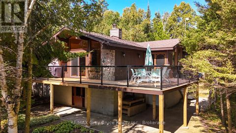 27 SILVERSIDE POINT DRIVE Northern Bruce Peninsula ON N0H1Z0