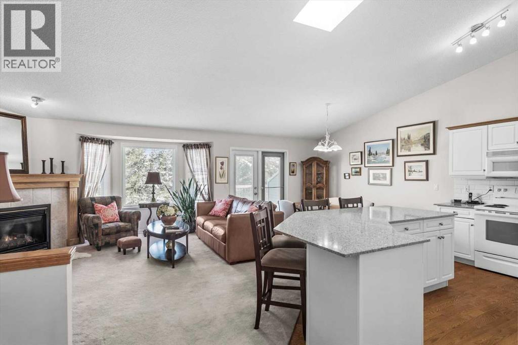 180 Valley Ridge Heights NW