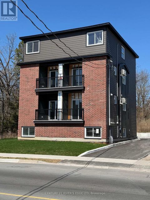 131 GORE STREET E Perth ON K7H1J6