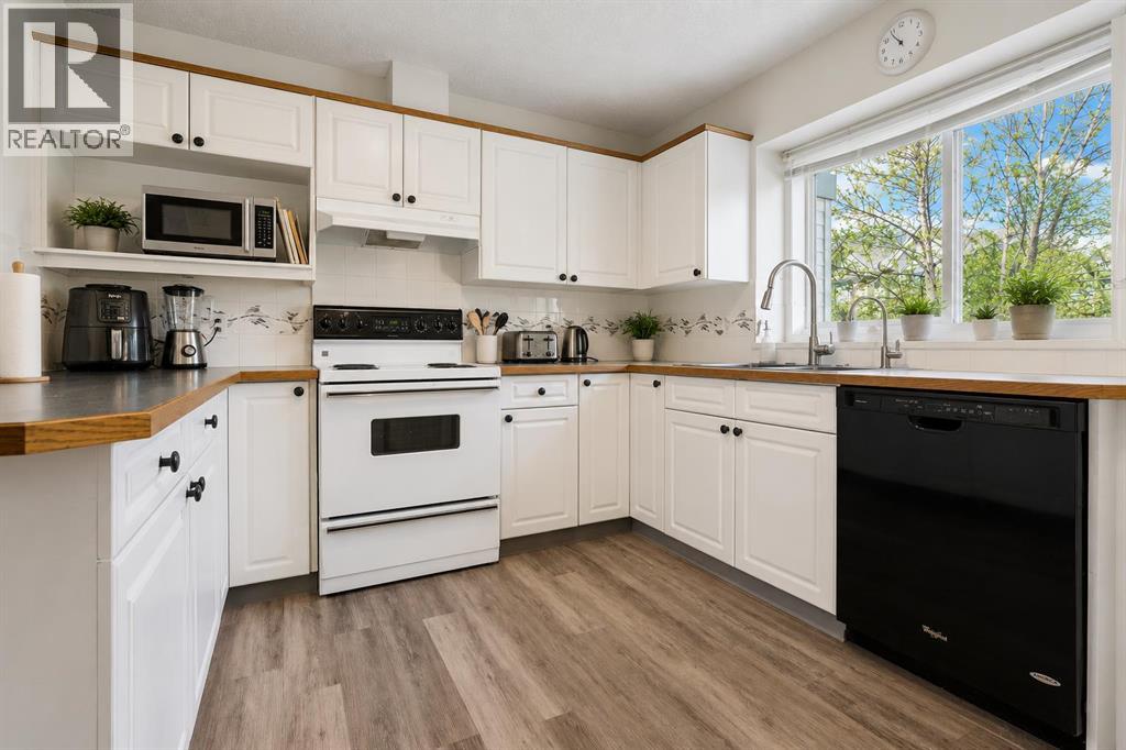 222 Anderson Grove SW