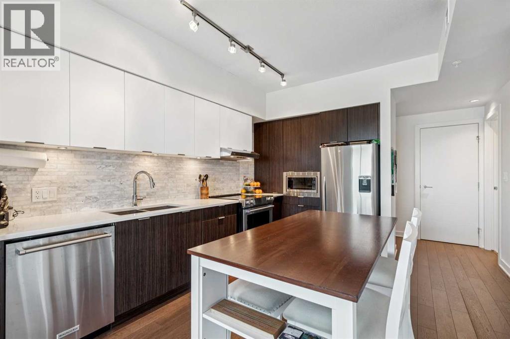 3403, 930 6 Avenue SW