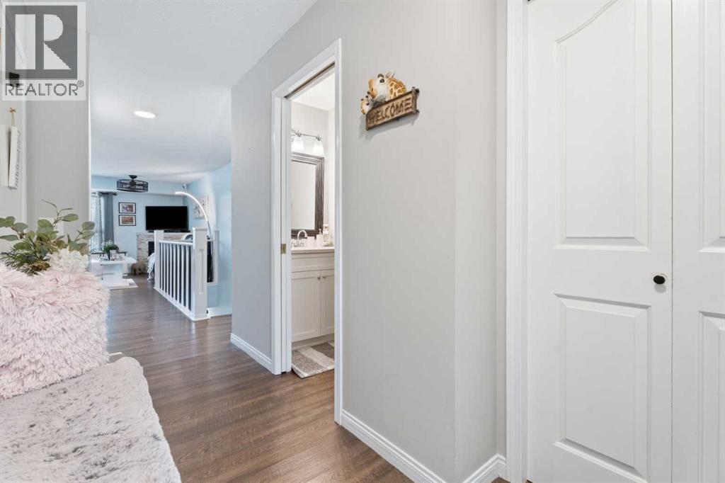 120 Mt Aberdeen Manor SE