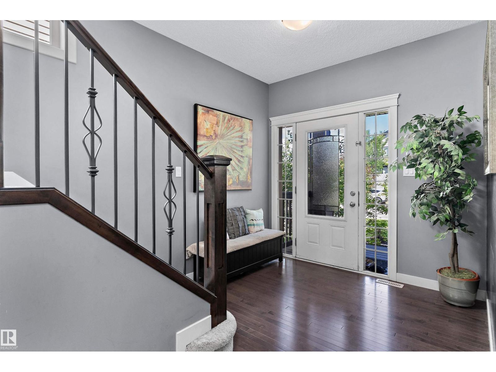 1708 32 ST NW